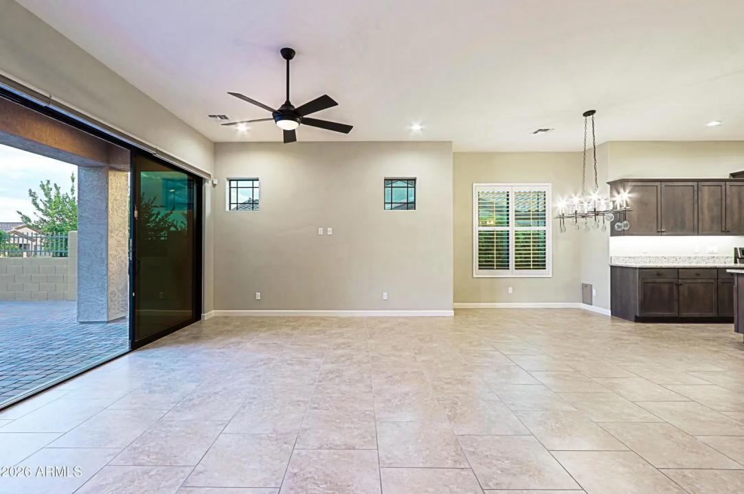 Real Estate Picture 26