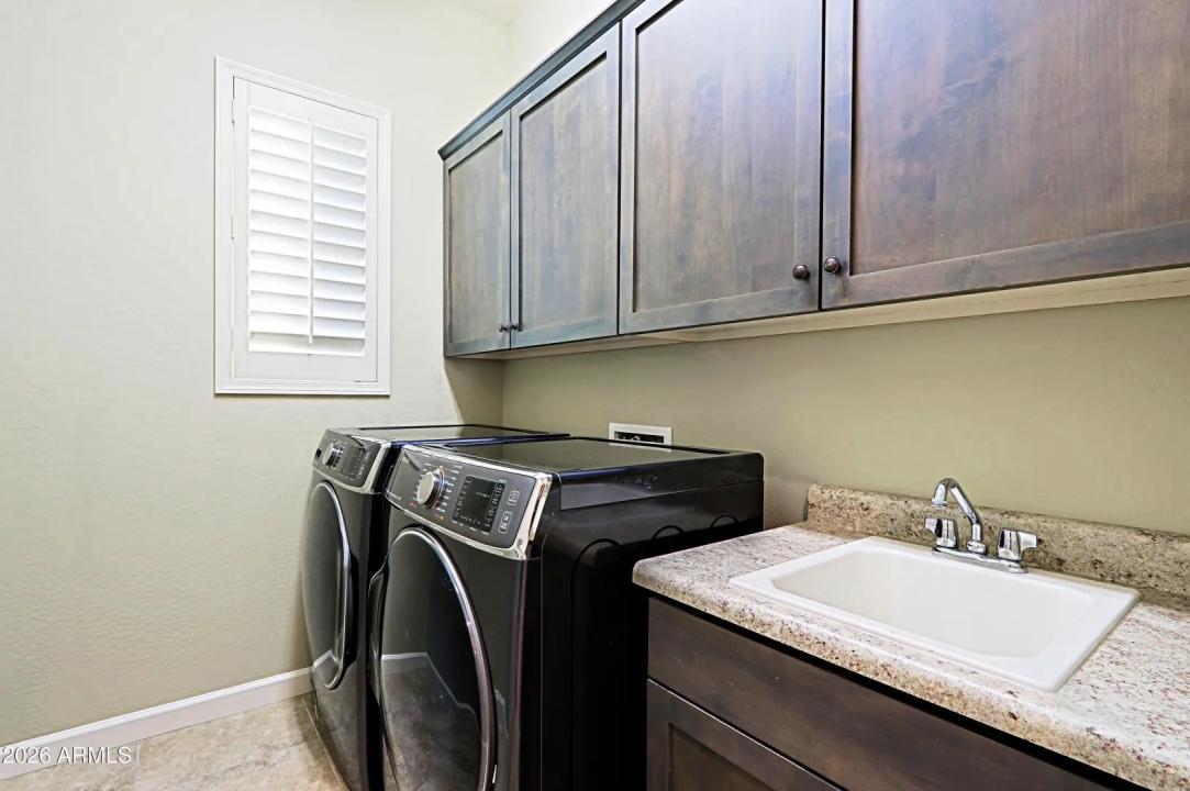 Real Estate Picture 73