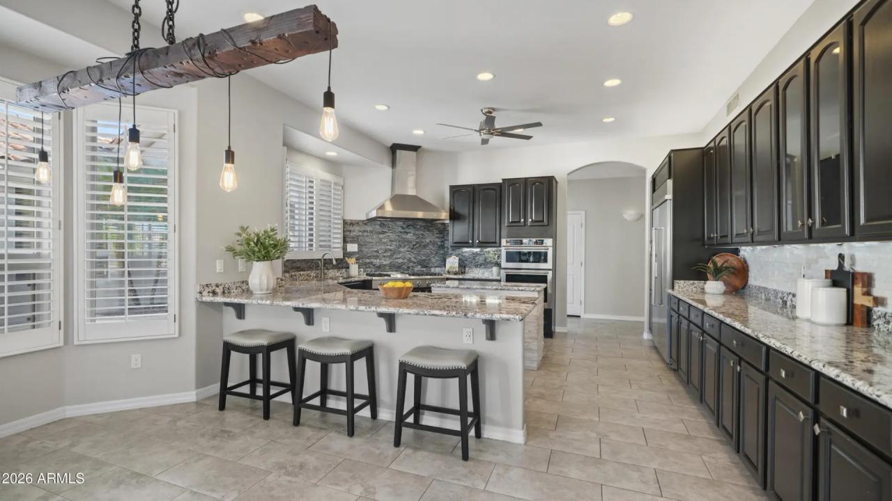 Real Estate Picture 20