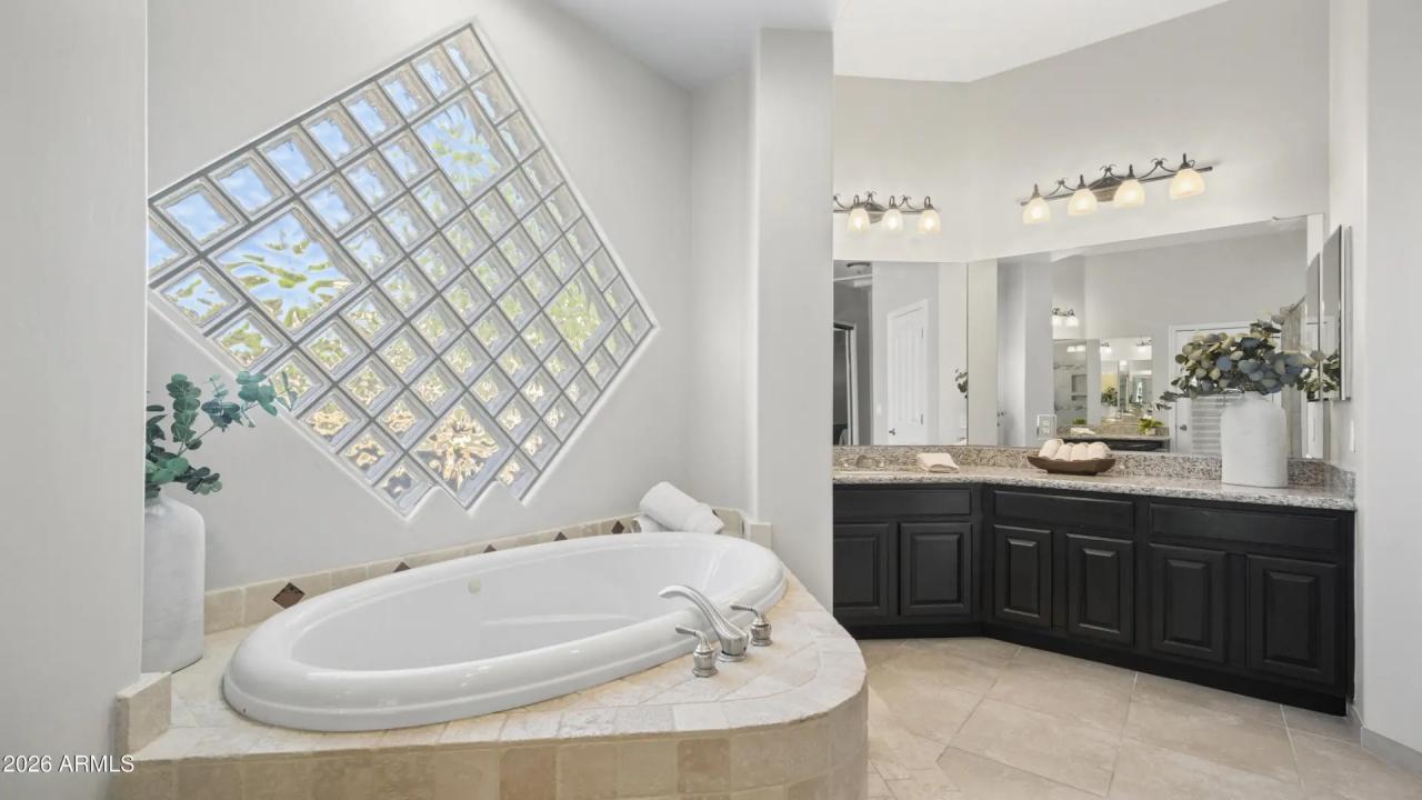 Real Estate Picture 31