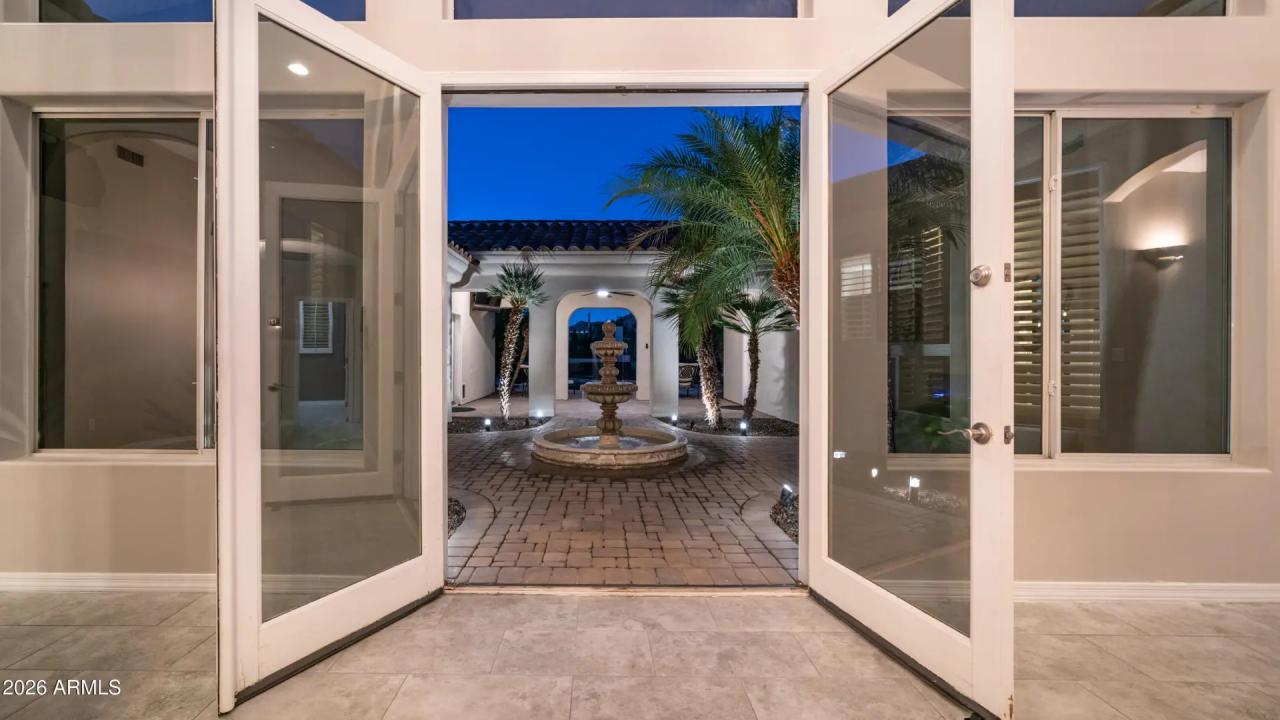 Real Estate Picture 9