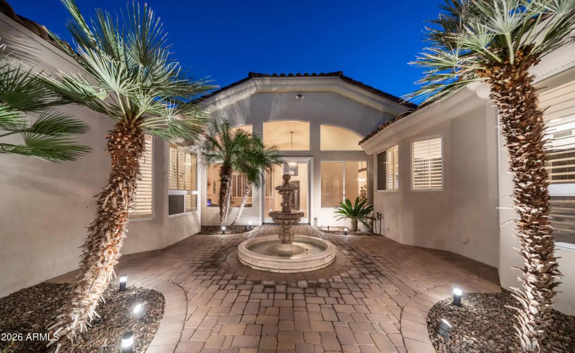 Real Estate Picture 5