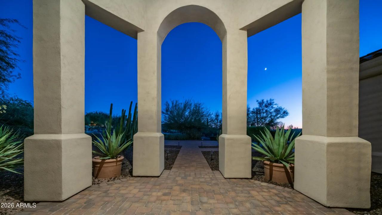 Real Estate Picture 58
