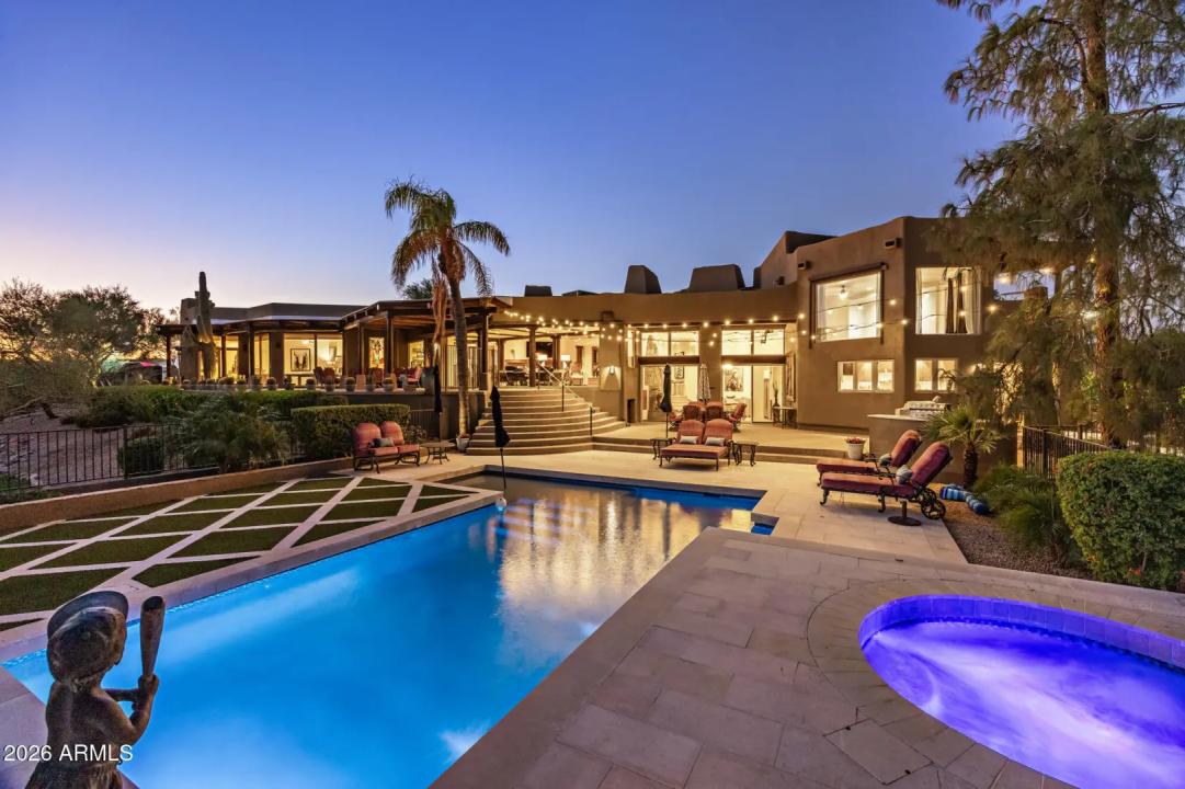 Real Estate Picture 2