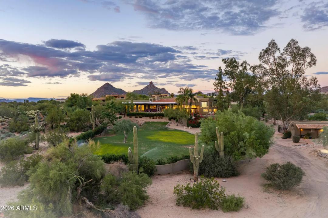 Real Estate Picture 1
