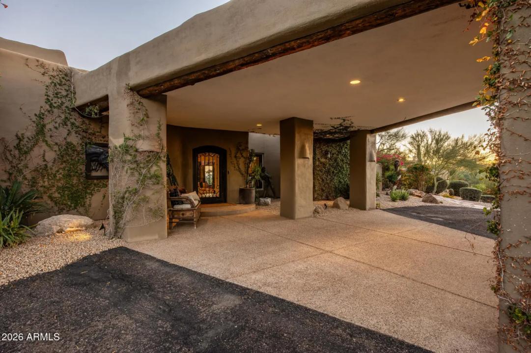 Real Estate Picture 19