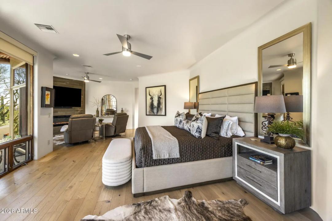 Real Estate Picture 37