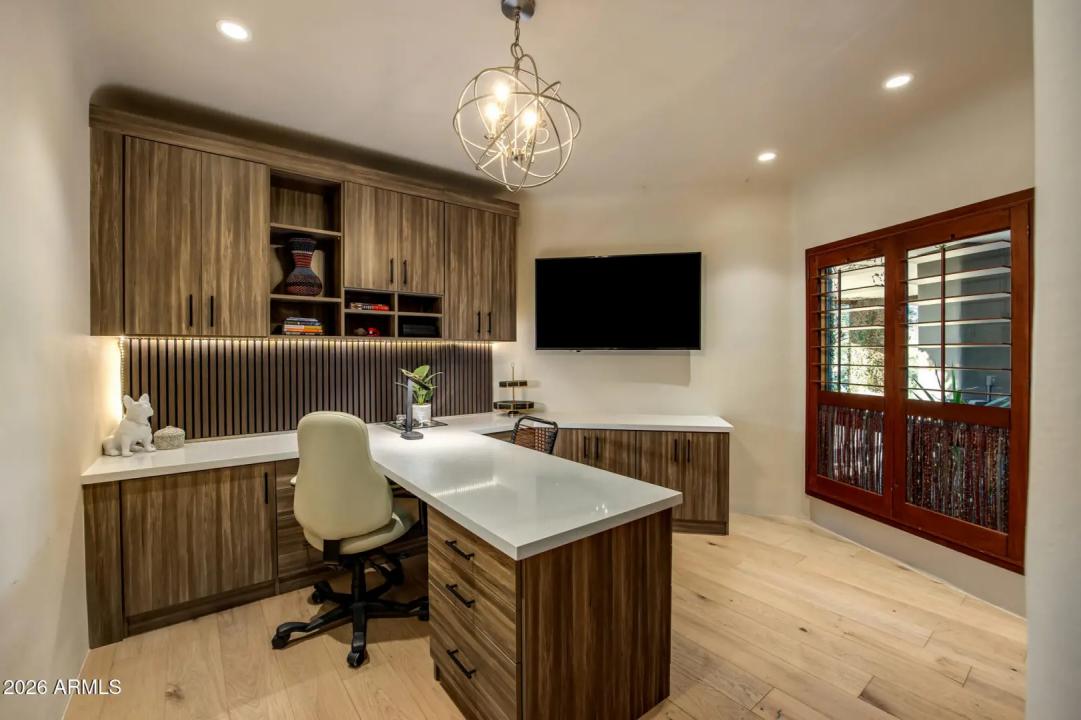 Real Estate Picture 54