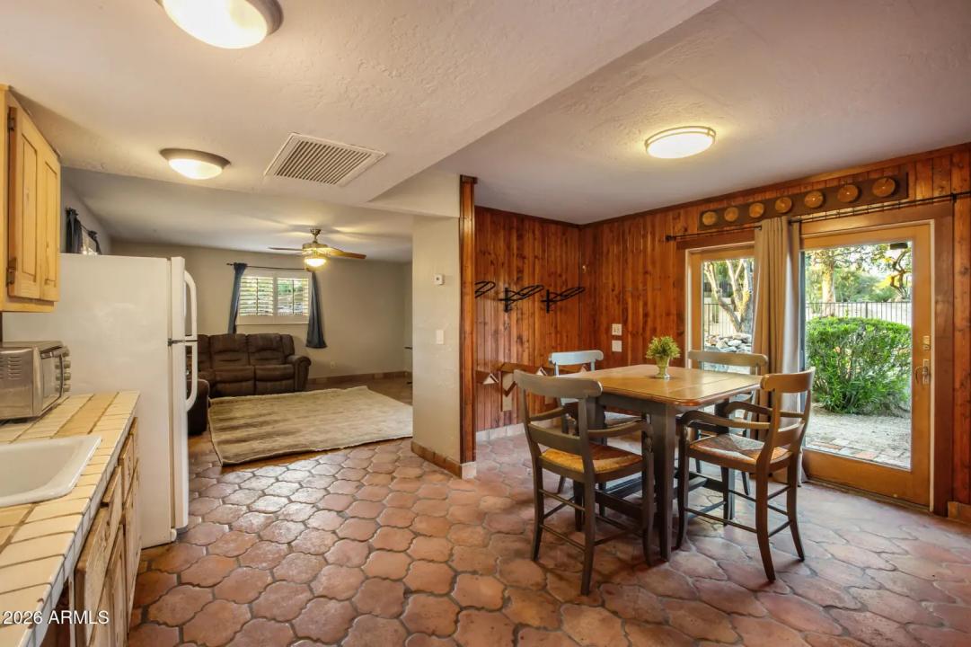 Real Estate Picture 65