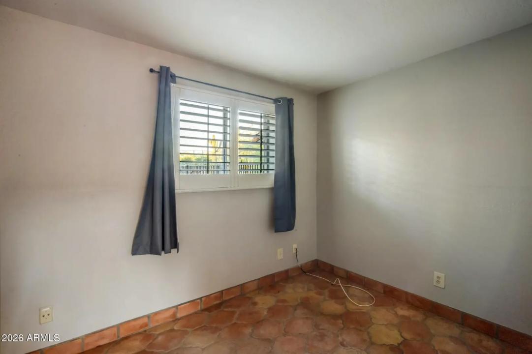 Real Estate Picture 68