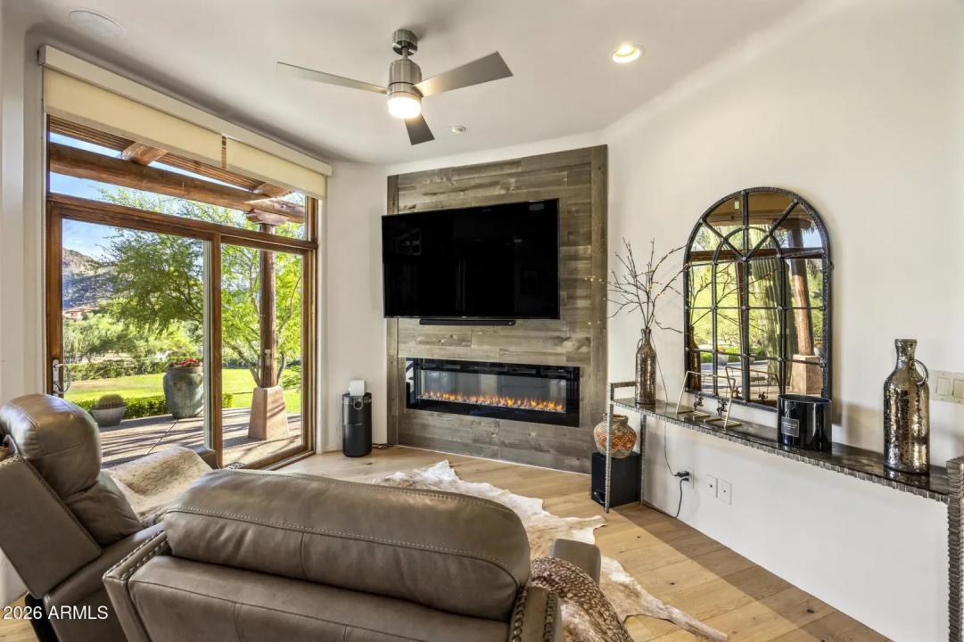 Real Estate Picture 39