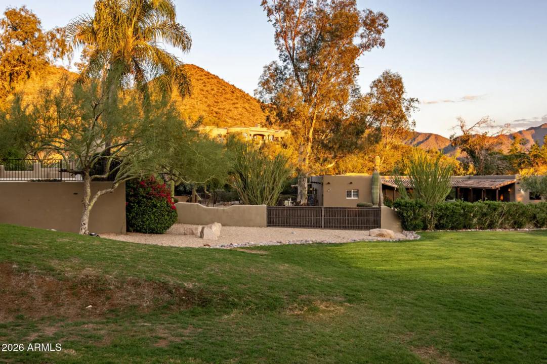 Real Estate Picture 95