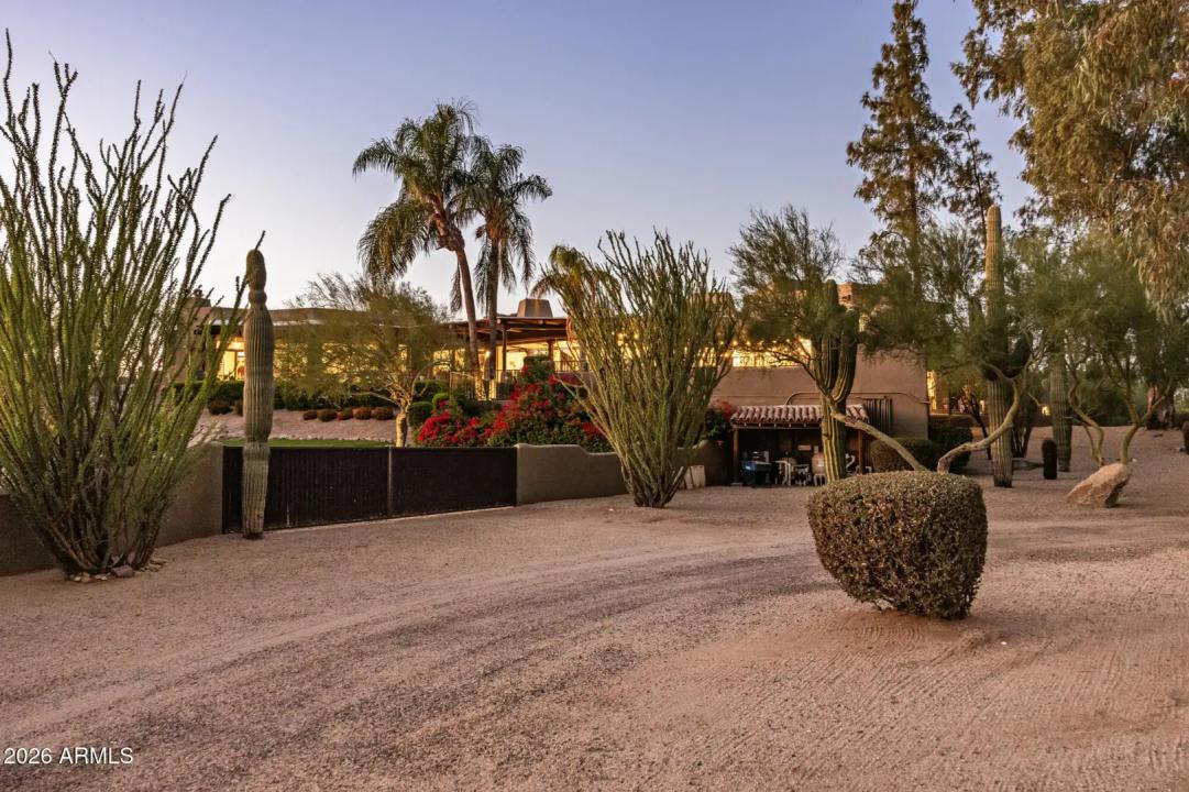 Real Estate Picture 96