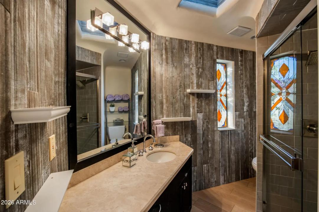 Real Estate Picture 58