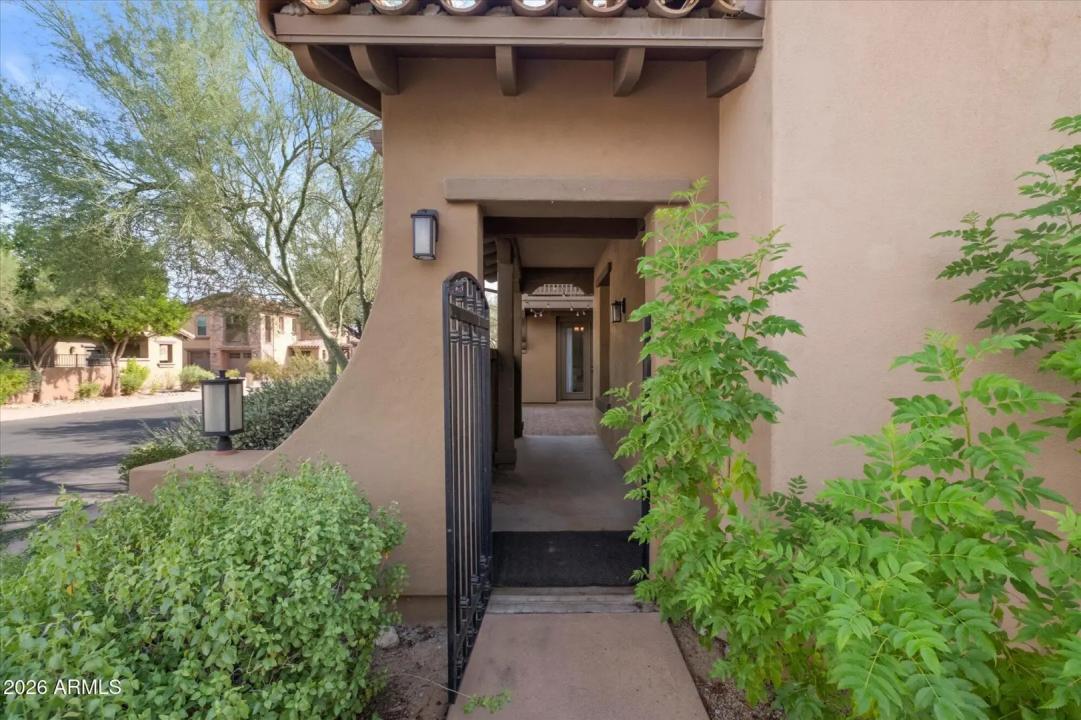 Real Estate Picture 2