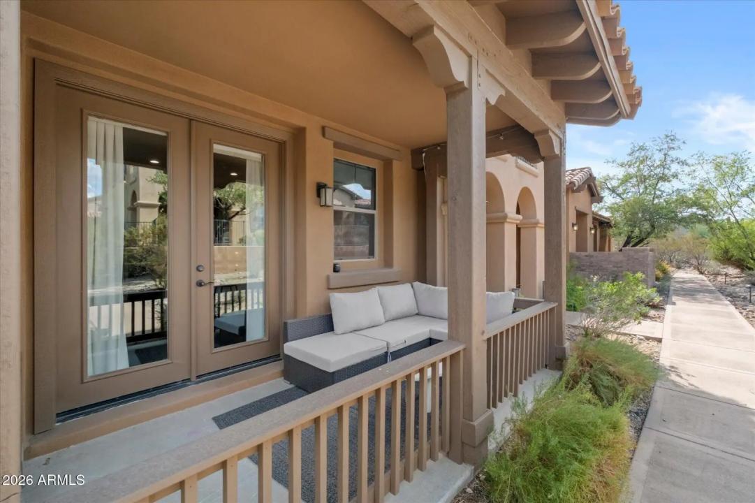 Real Estate Picture 24
