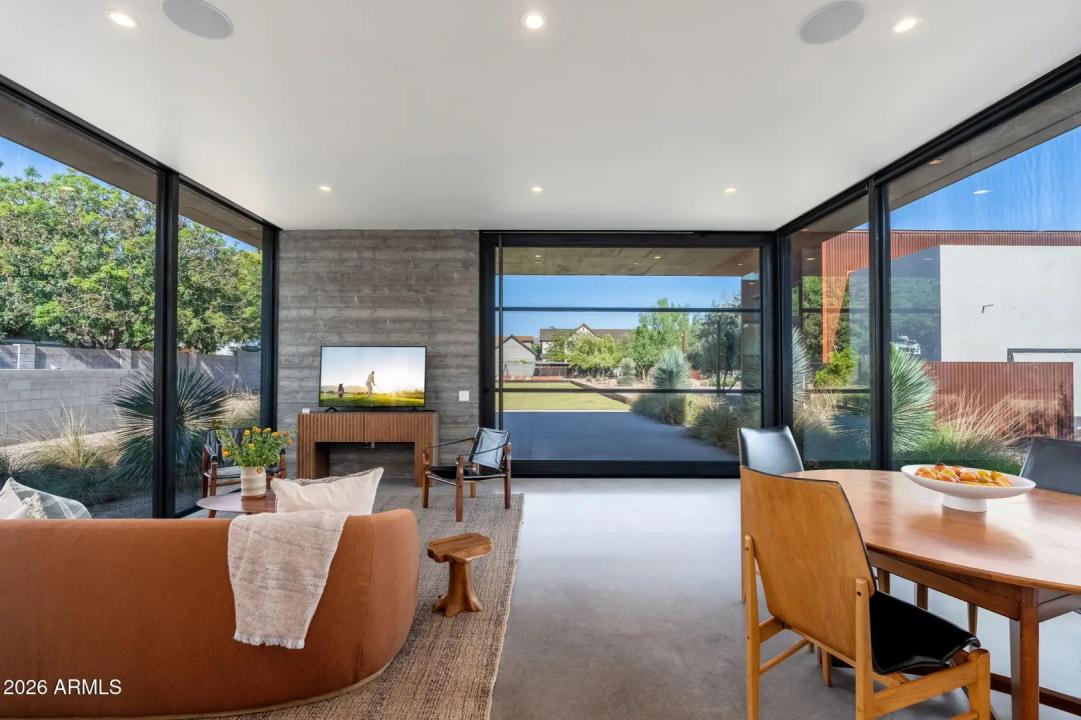 Real Estate Picture 25