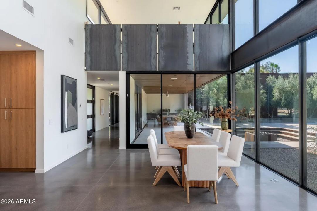 Real Estate Picture 34