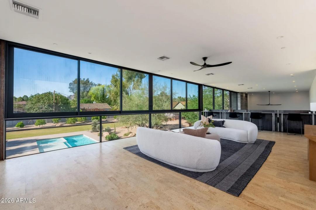 Real Estate Picture 39