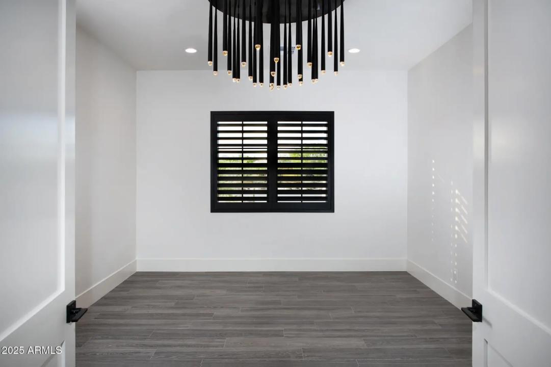 Real Estate Picture 22