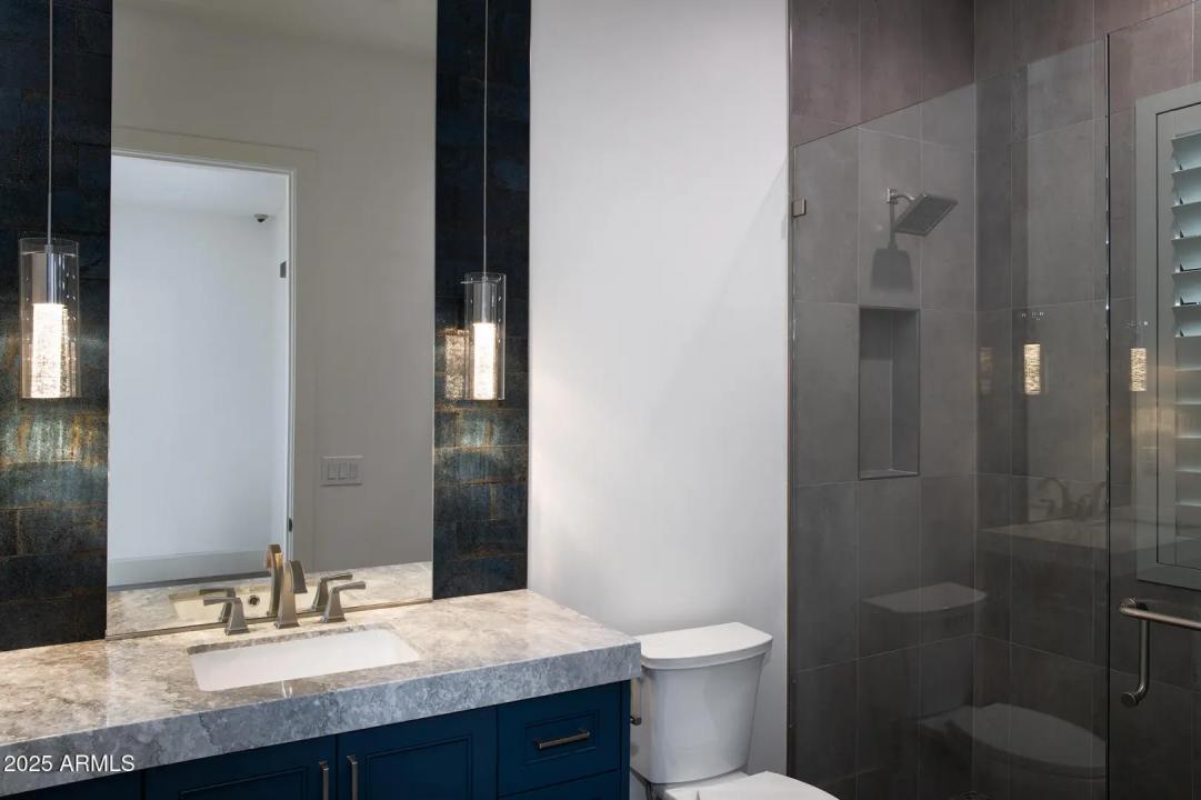Real Estate Picture 27