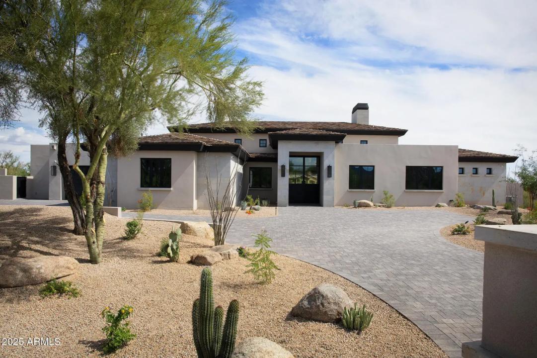 Real Estate Picture 42