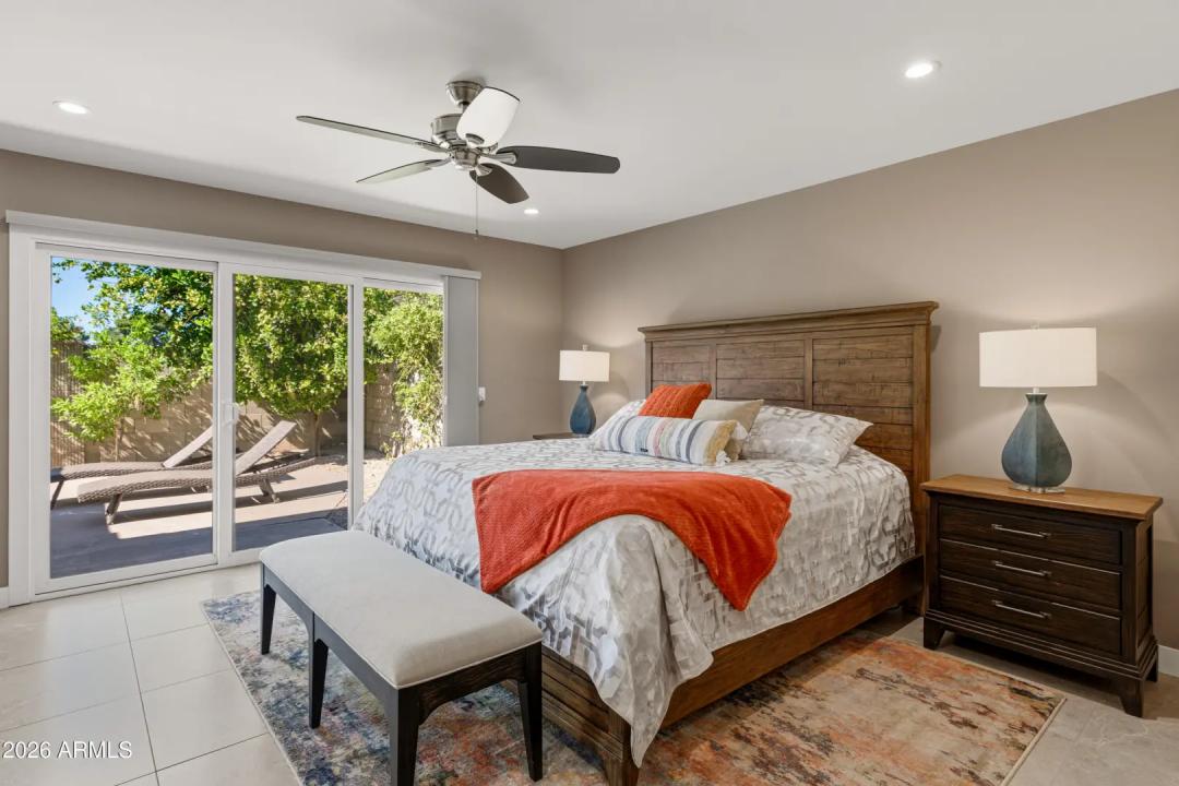 Real Estate Picture 17