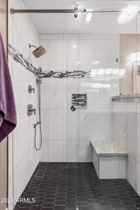 Real Estate Picture 22