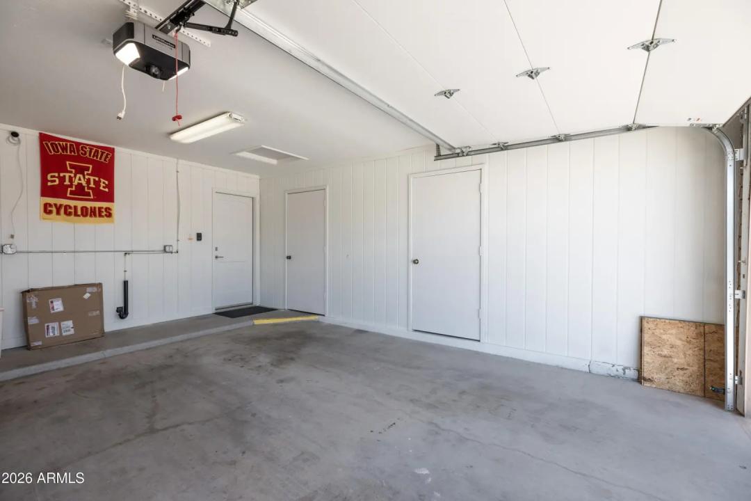 Real Estate Picture 27