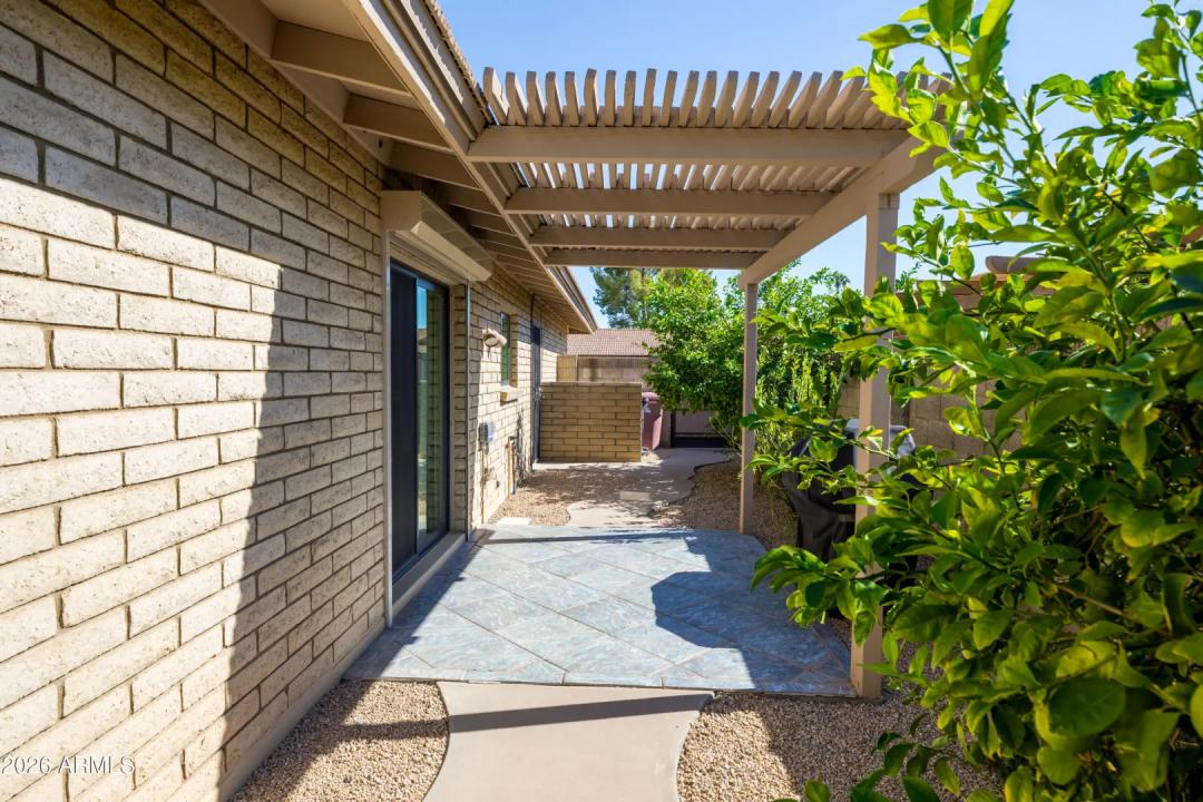 Real Estate Picture 37