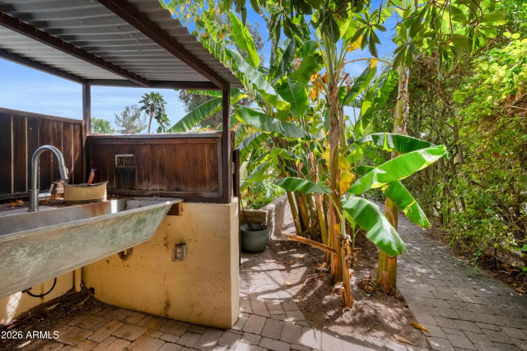 Real Estate Picture 79