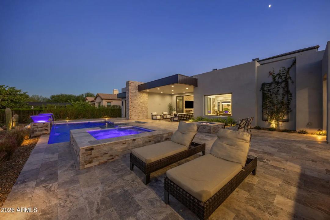 Real Estate Picture 58