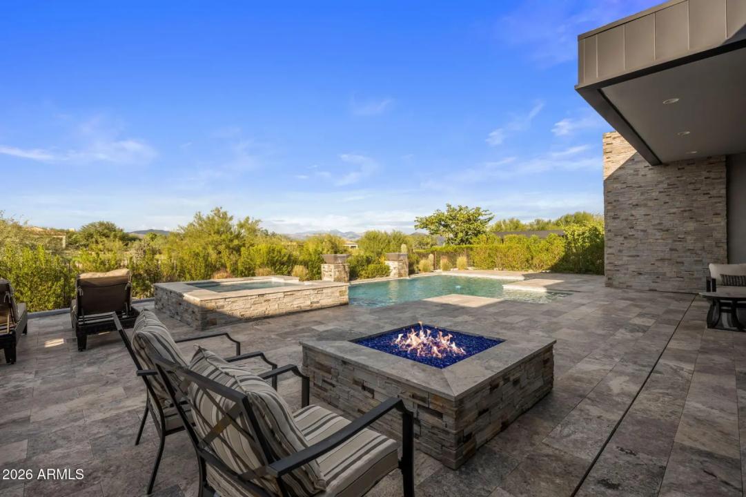 Real Estate Picture 49