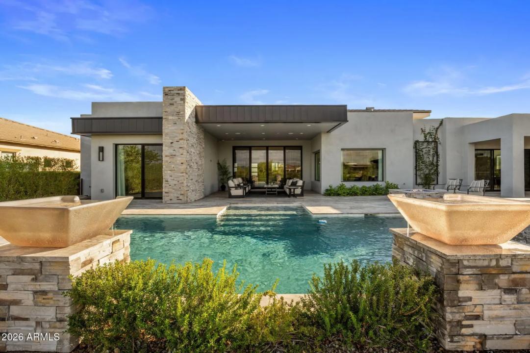 Real Estate Picture 44