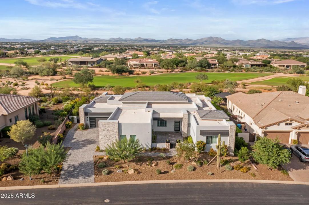 Real Estate Picture 2