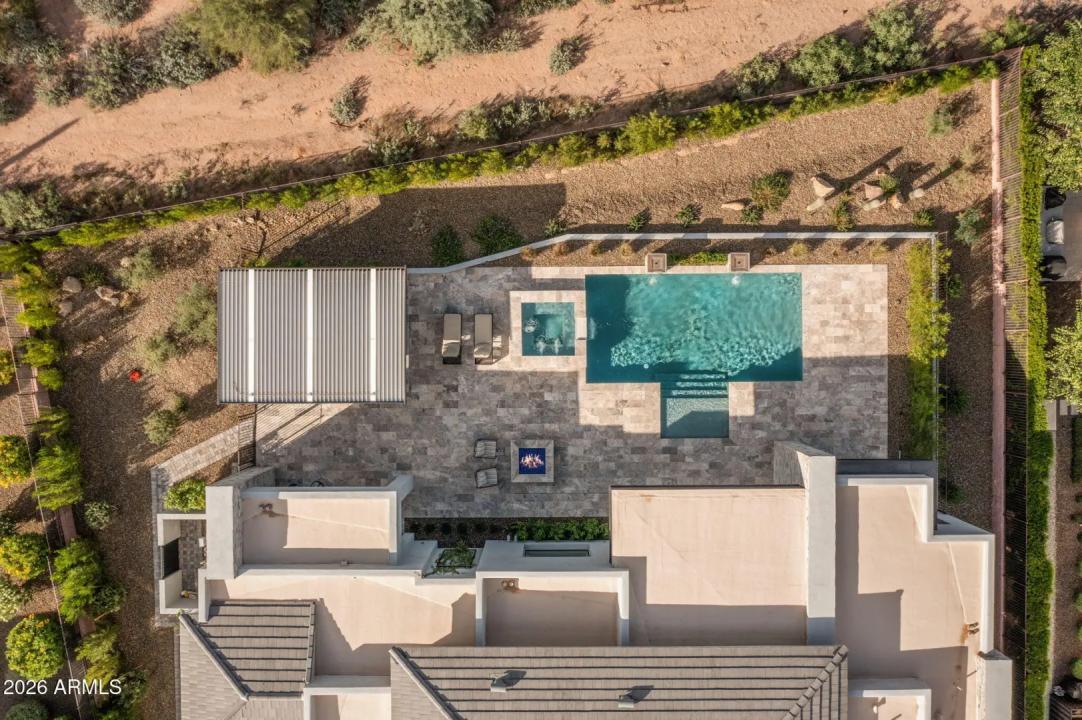 Real Estate Picture 64