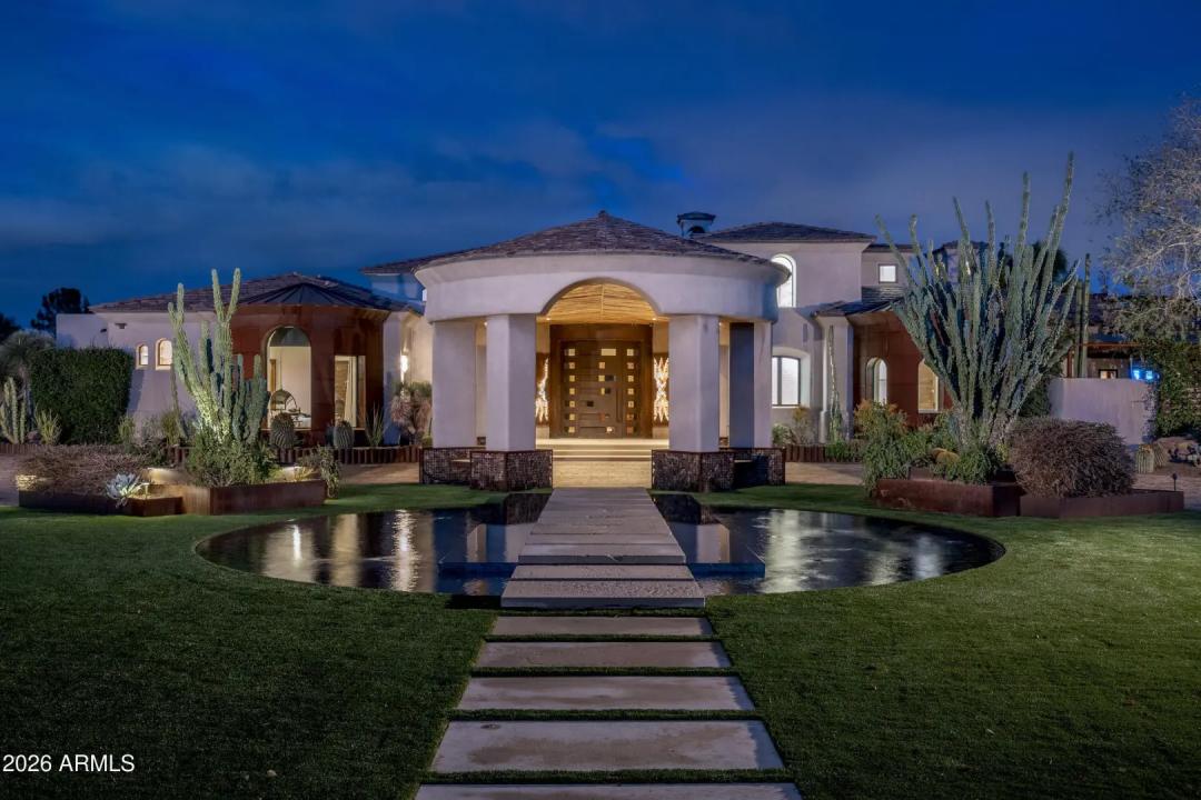 Real Estate Picture 3
