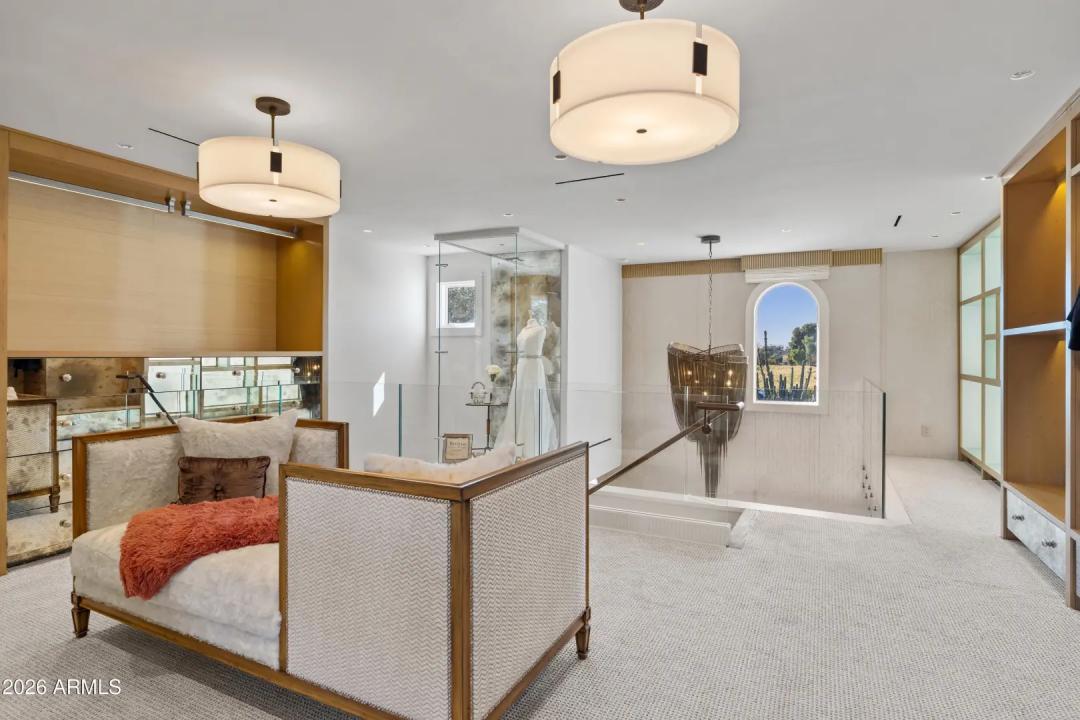 Real Estate Picture 20