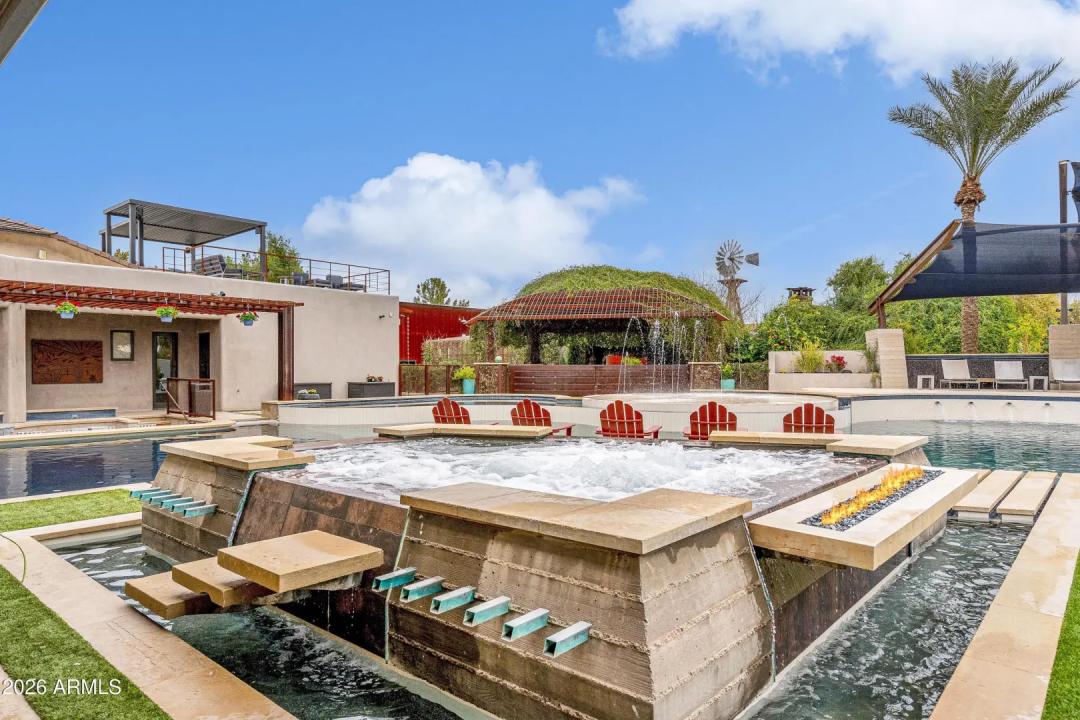 Real Estate Picture 26