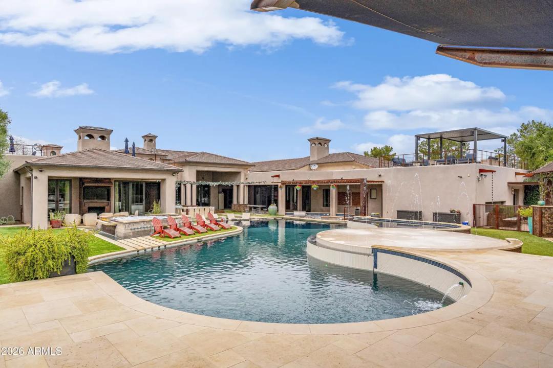 Real Estate Picture 27