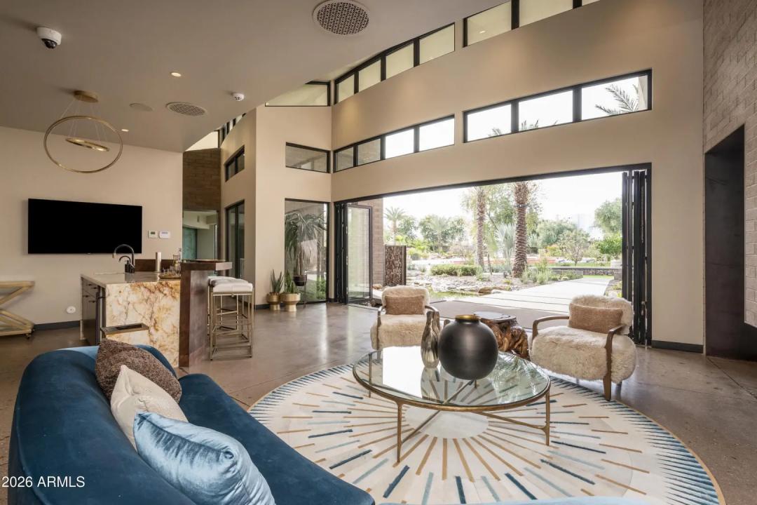 Real Estate Picture 40