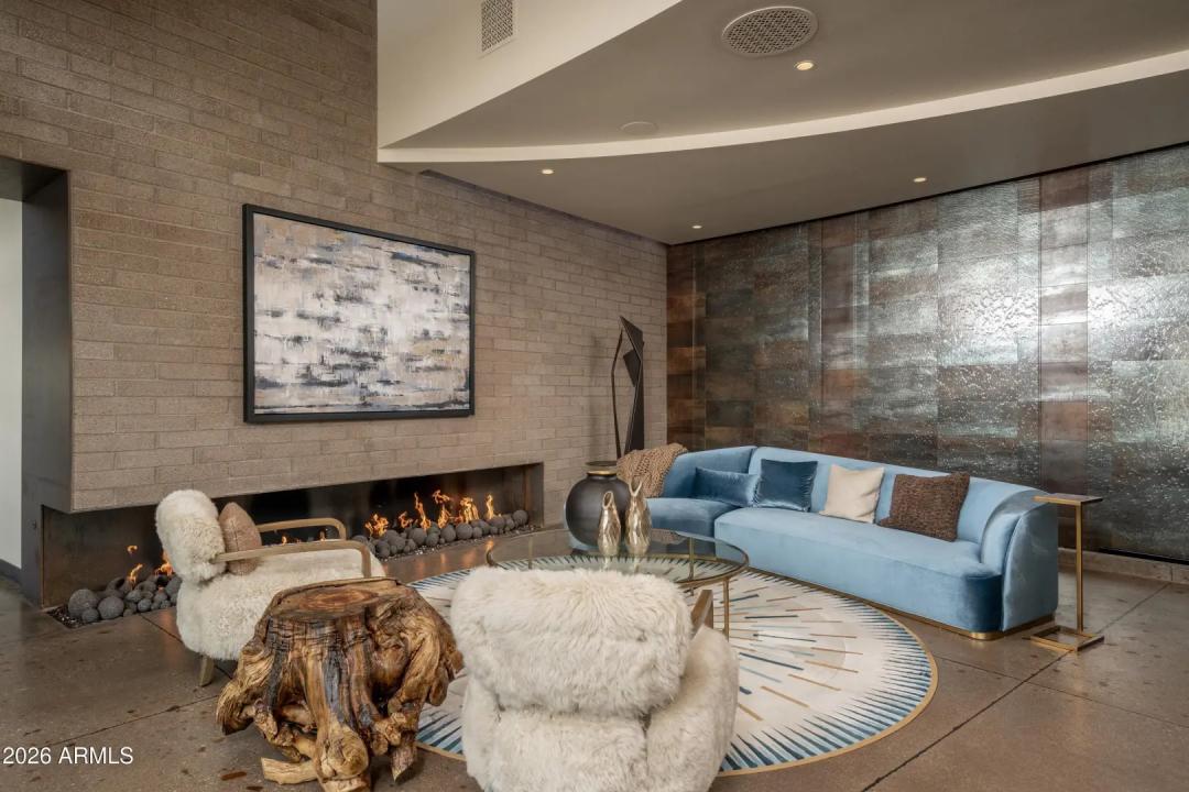 Real Estate Picture 42