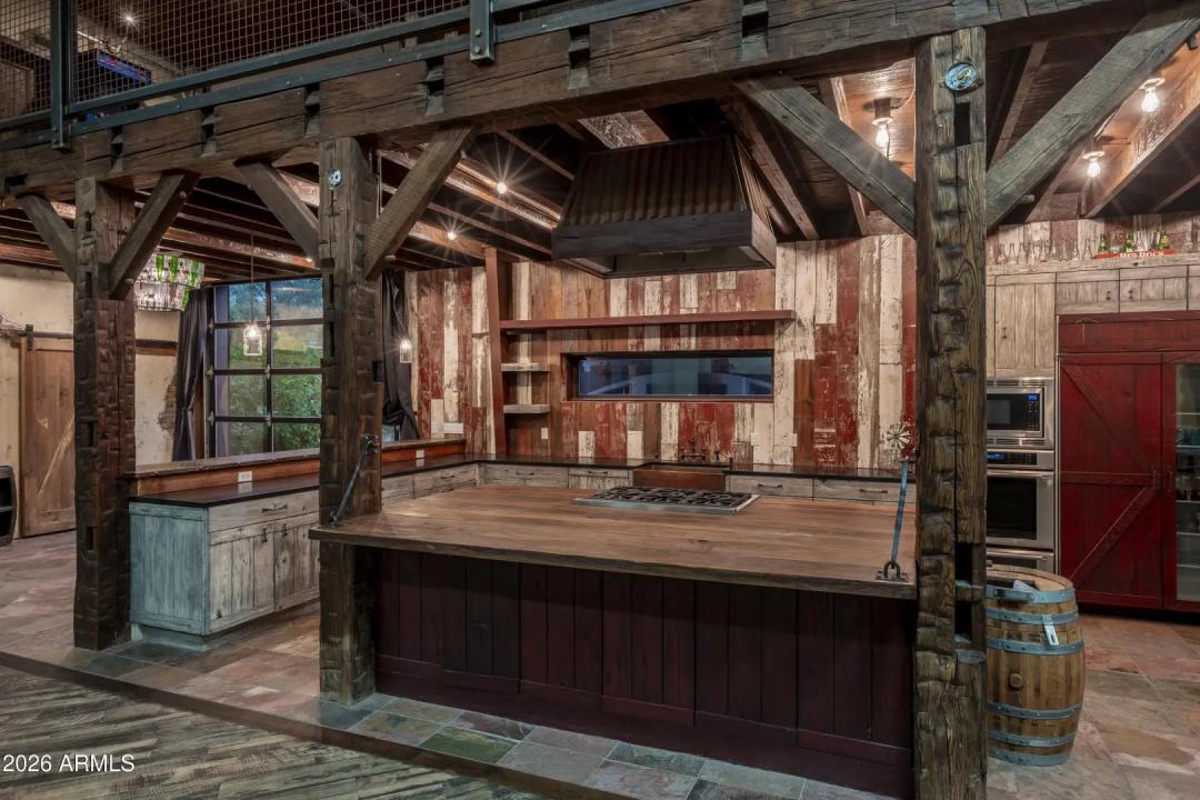 Real Estate Picture 60
