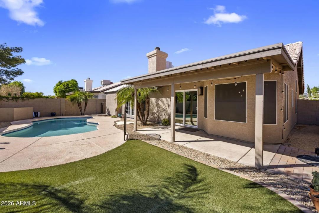 Real Estate Picture 21
