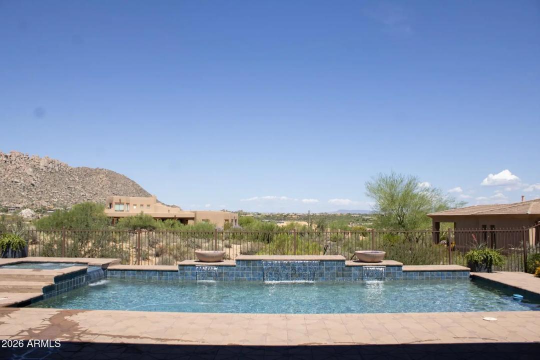 Real Estate Picture 2
