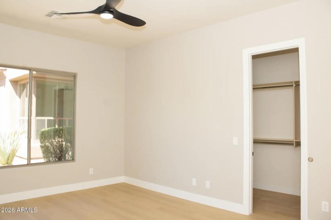 Real Estate Picture 18