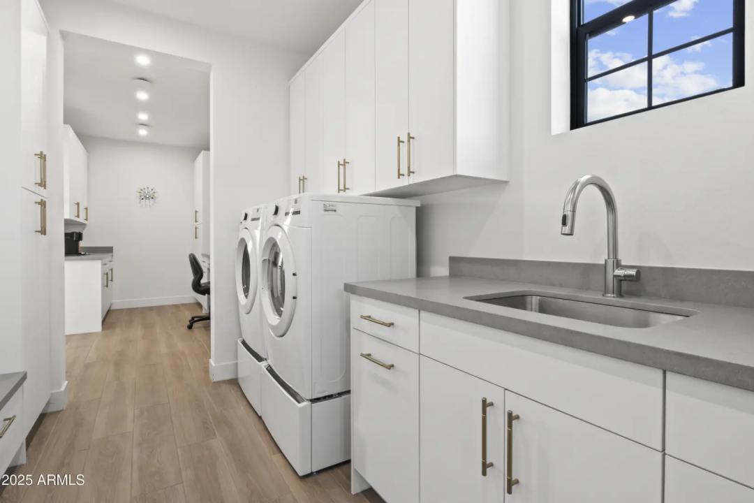 Real Estate Picture 34