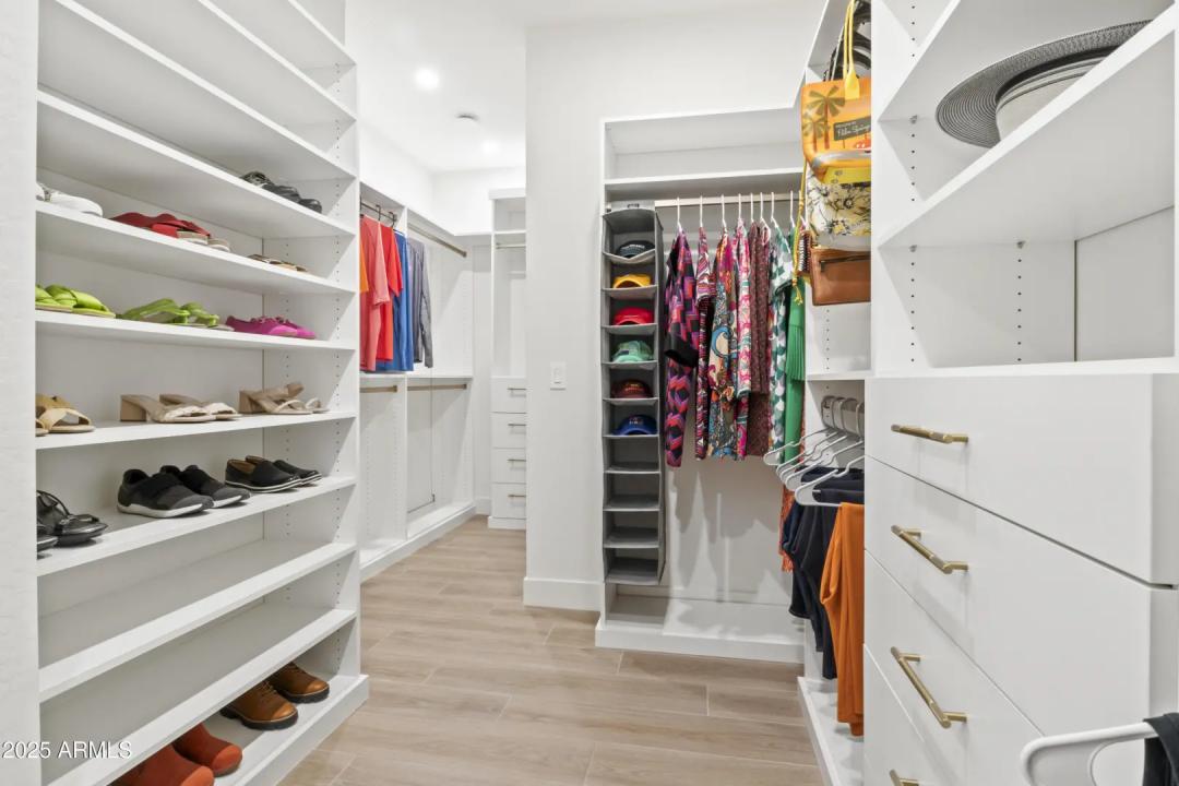 Real Estate Picture 41