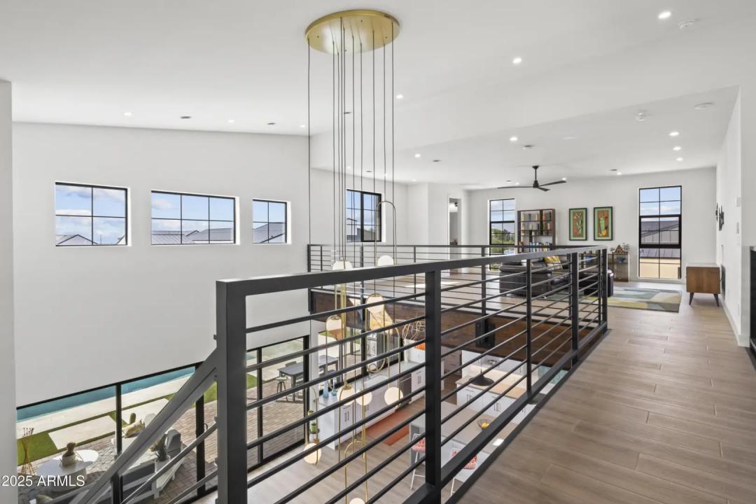 Real Estate Picture 44