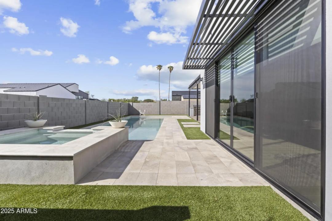 Real Estate Picture 51